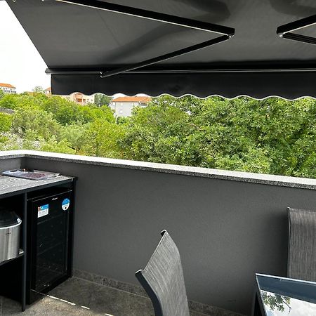 Apartmani Jedro Šilo Eksteriør billede