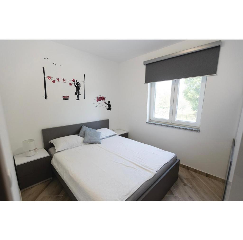 Apartmani Jedro Šilo Eksteriør billede